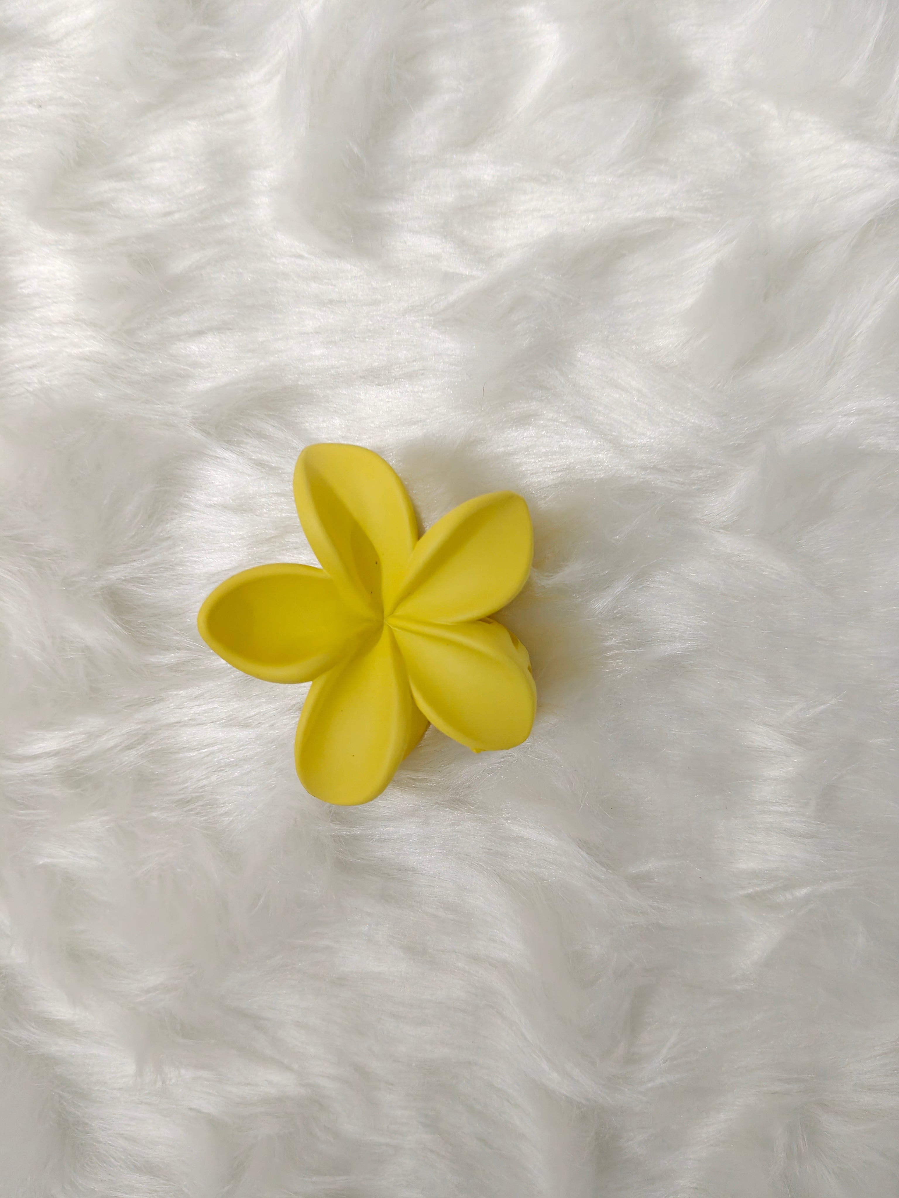 Matte Flower Clip