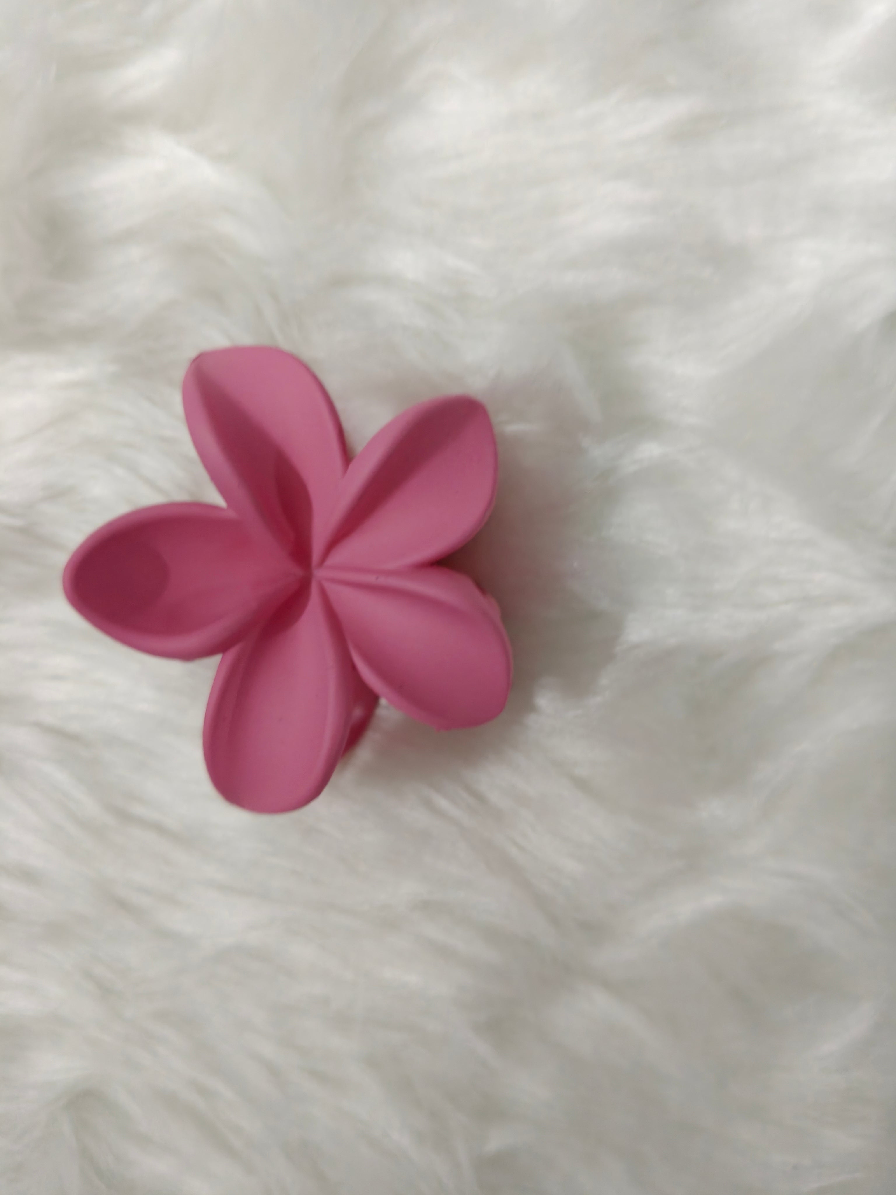 Matte Flower Clip