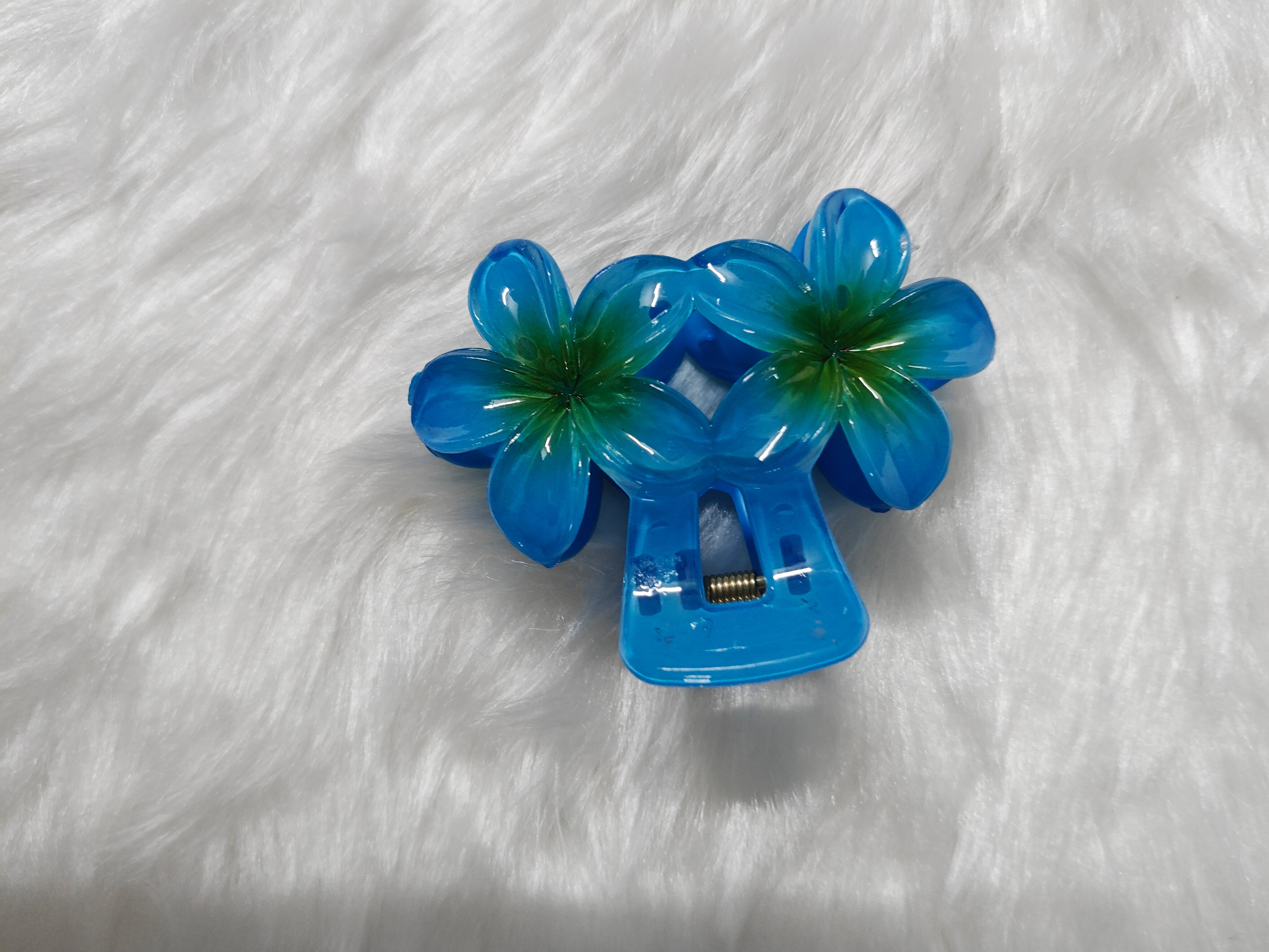 Double Flower Claw clip