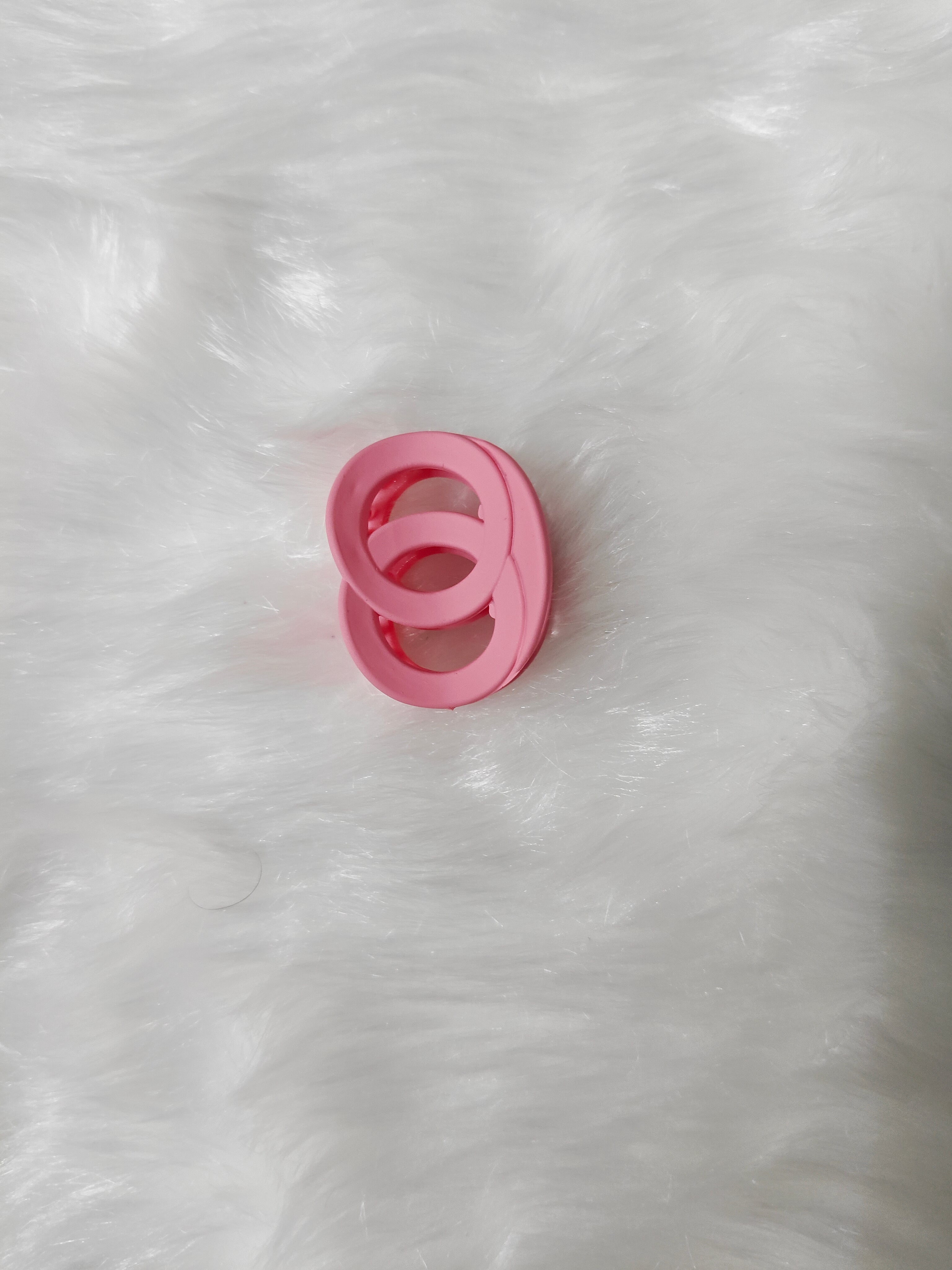 Double Circle Matte Clip