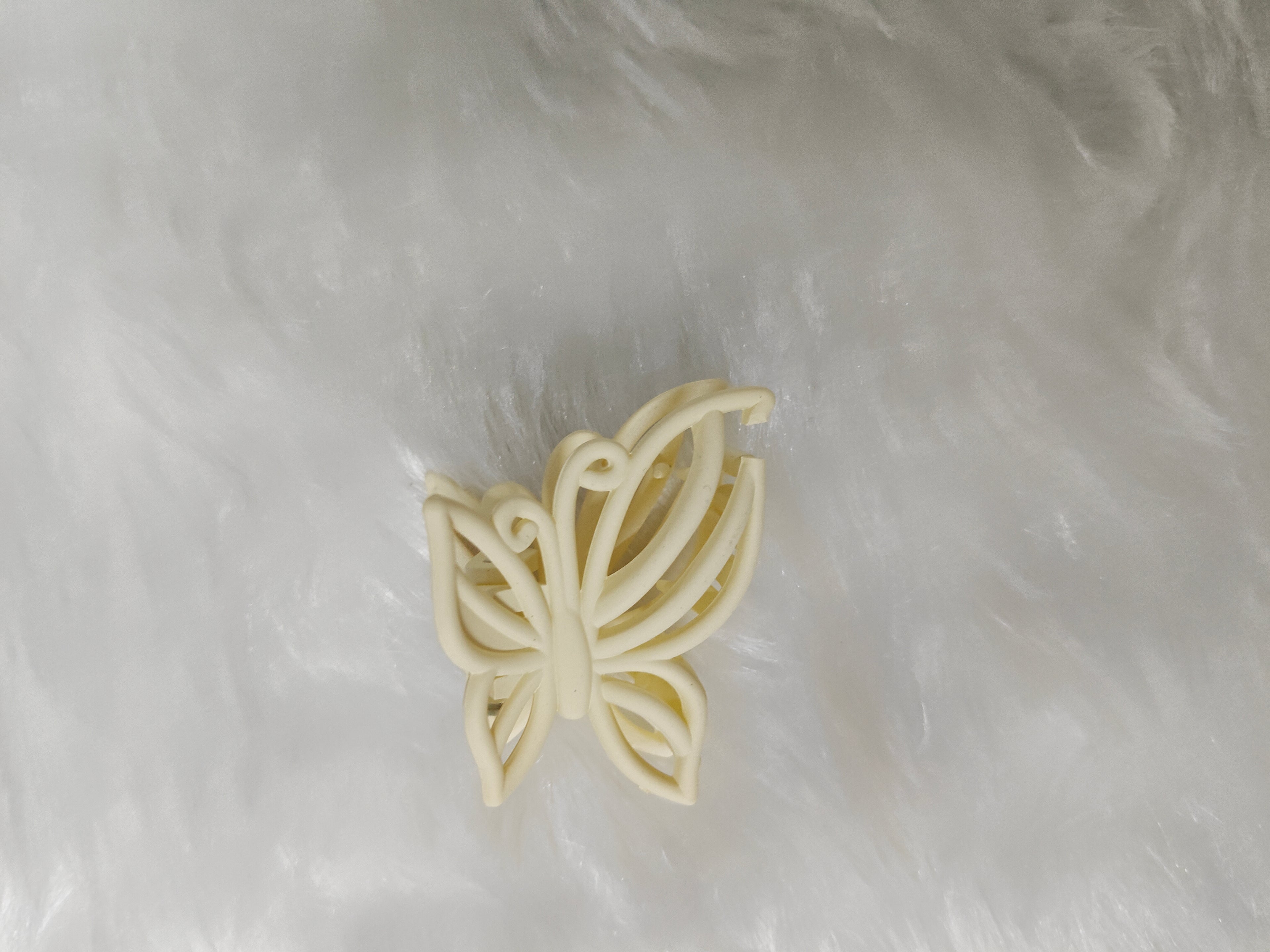 Matte Medium Sized Butterfly Hair Clips