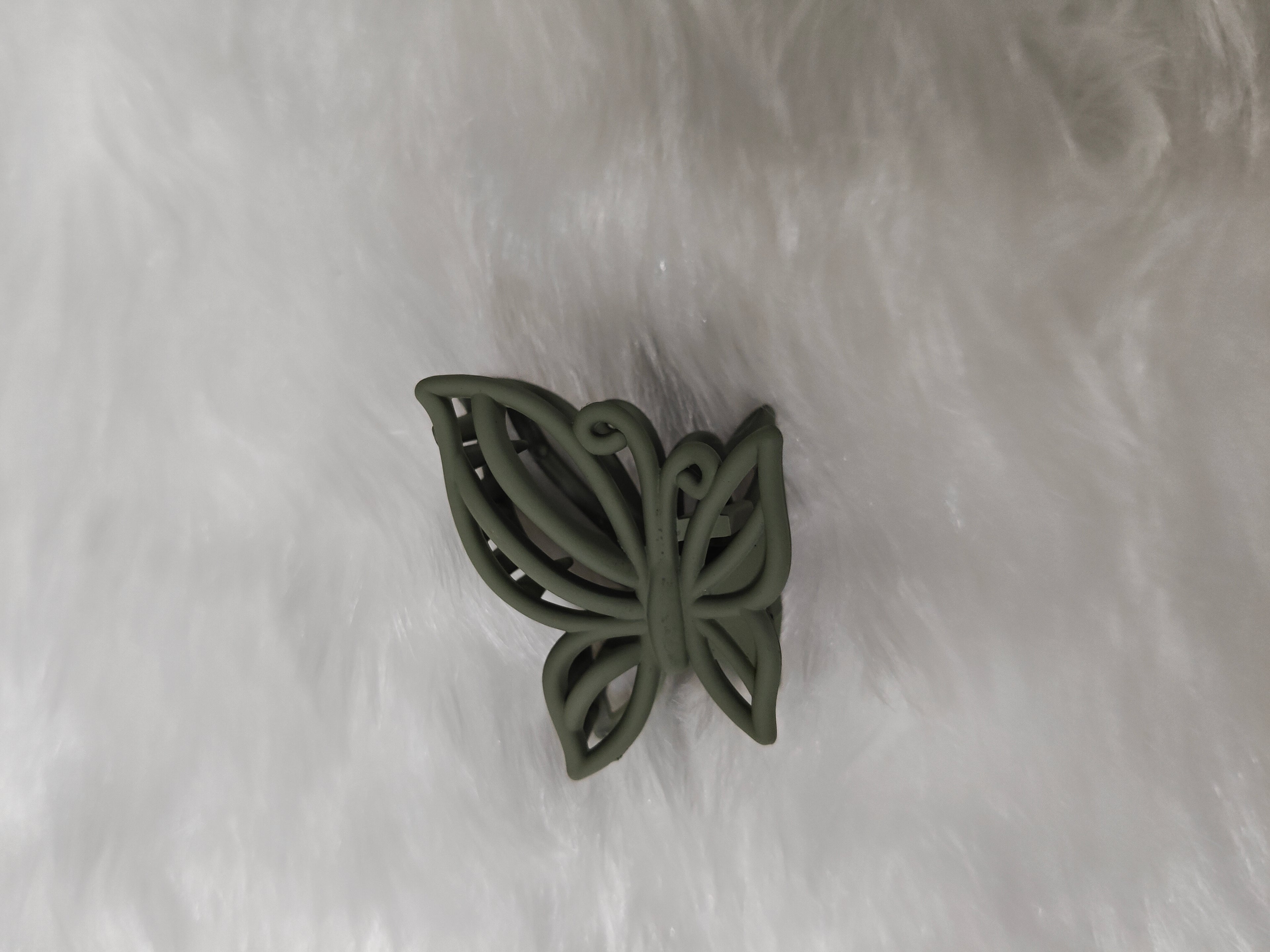 Matte Medium Sized Butterfly Hair Clips