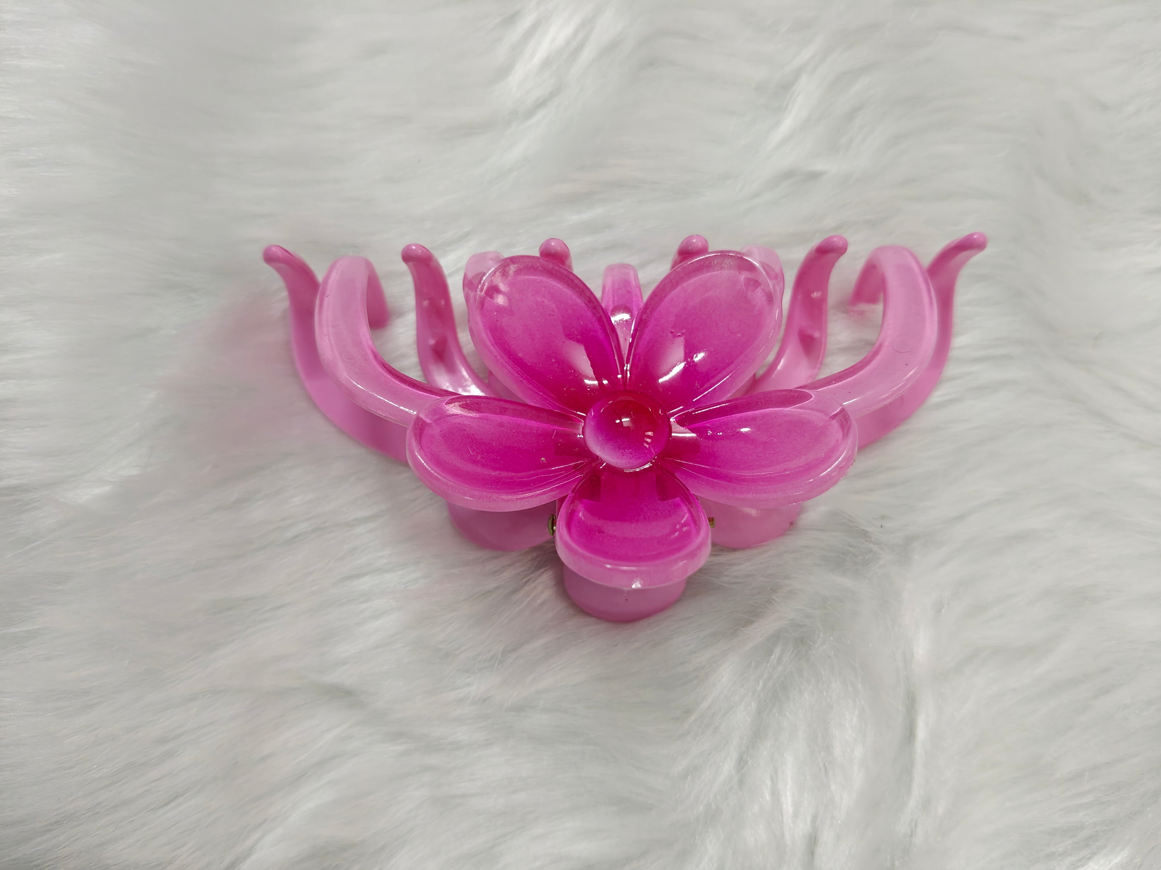Floral crab clips