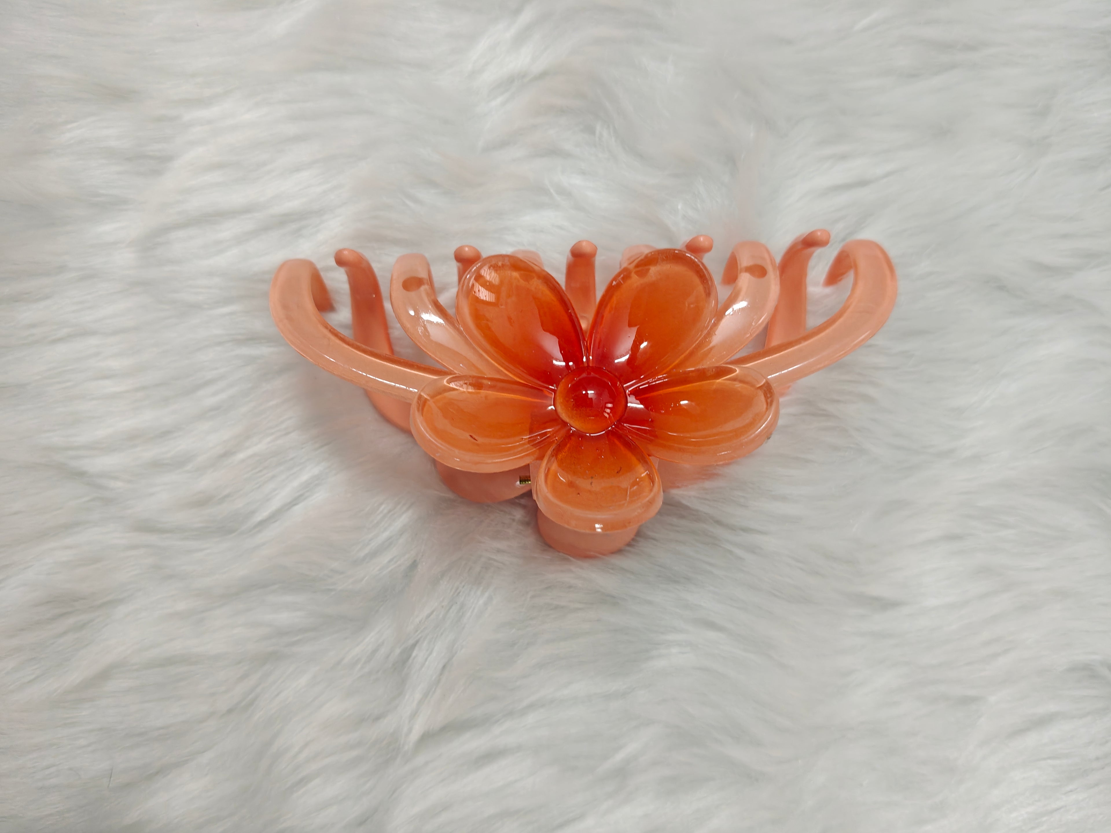 Floral crab clips