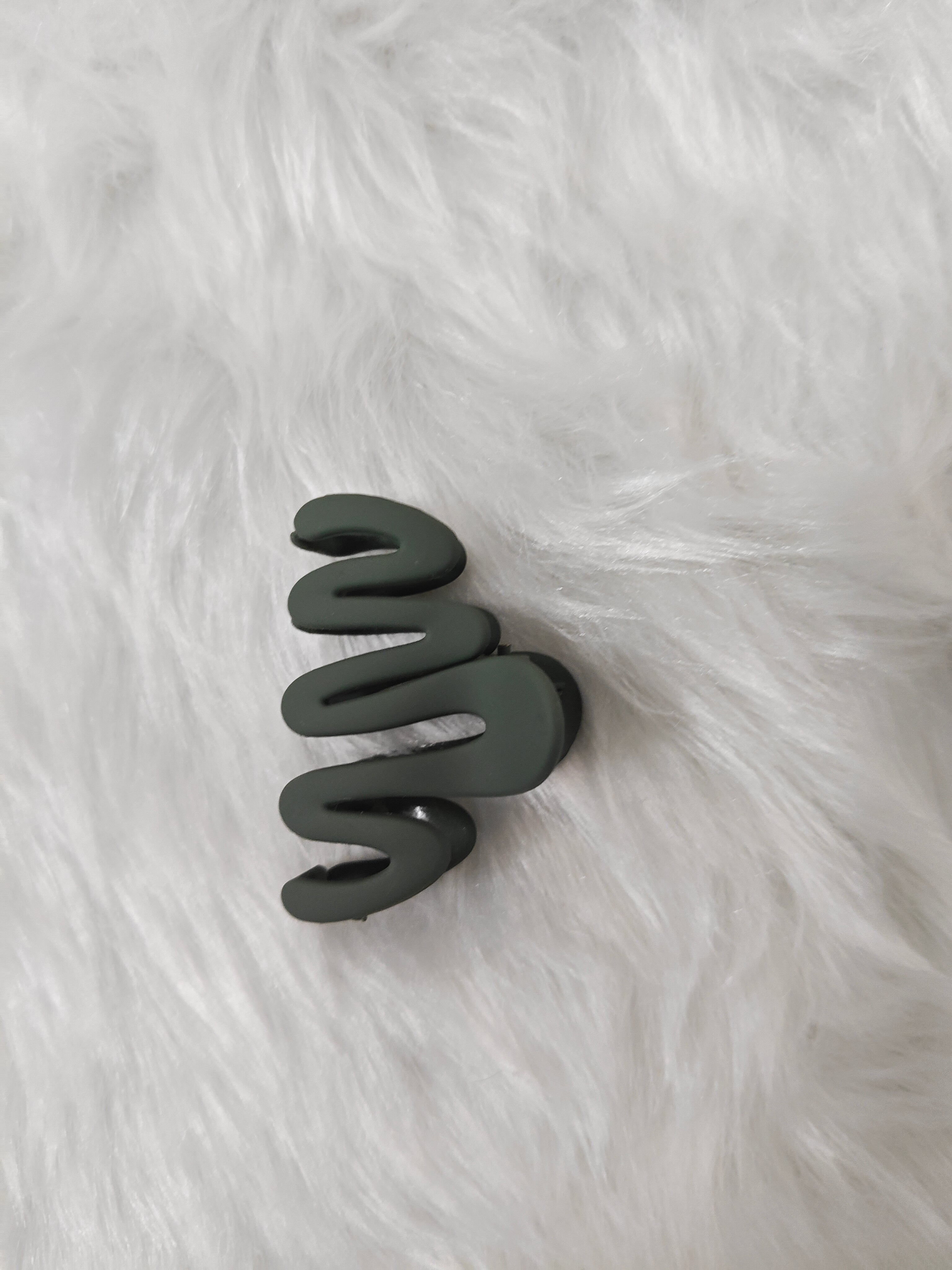 Zigzag Matte small Hair Clip