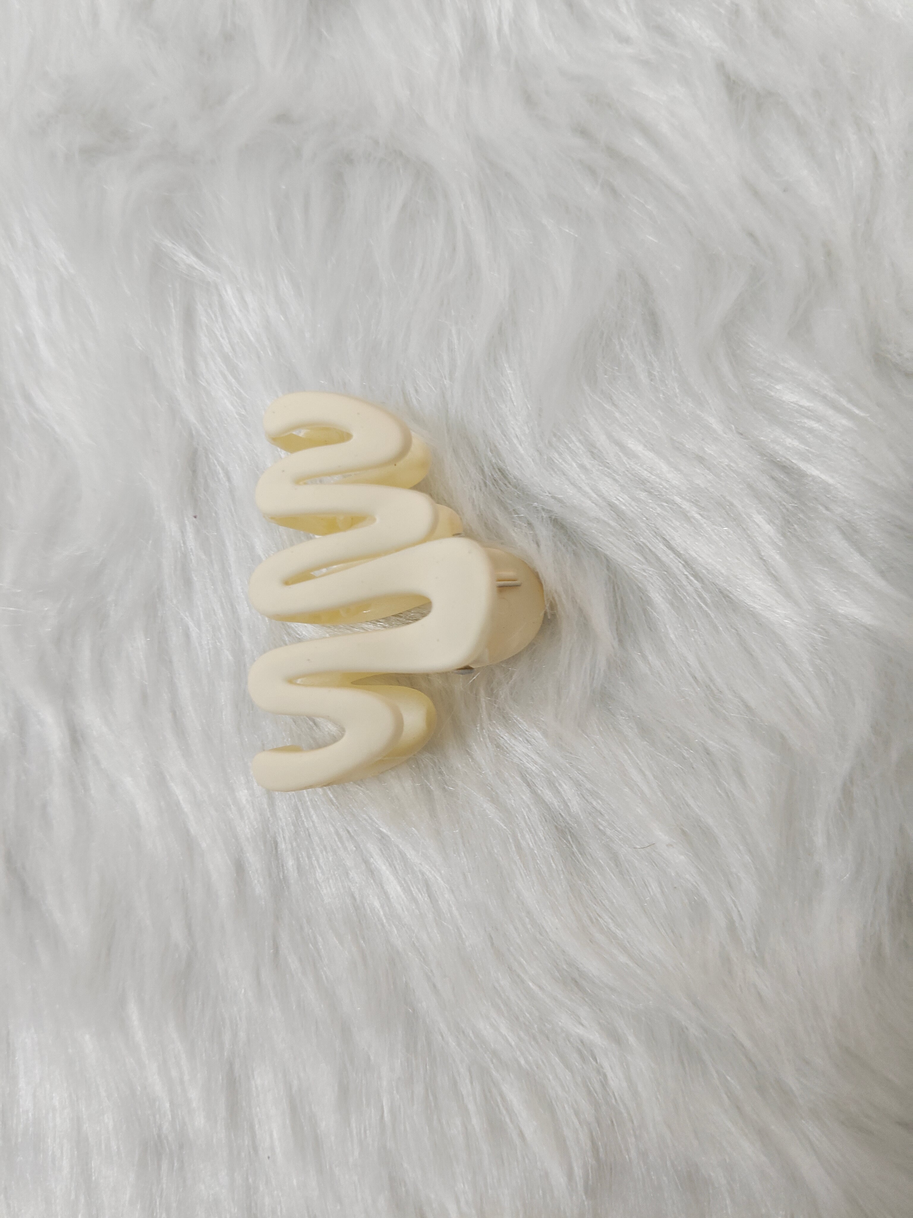 Zigzag Matte small Hair Clip